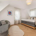 Ferienhaus Waldruhe *